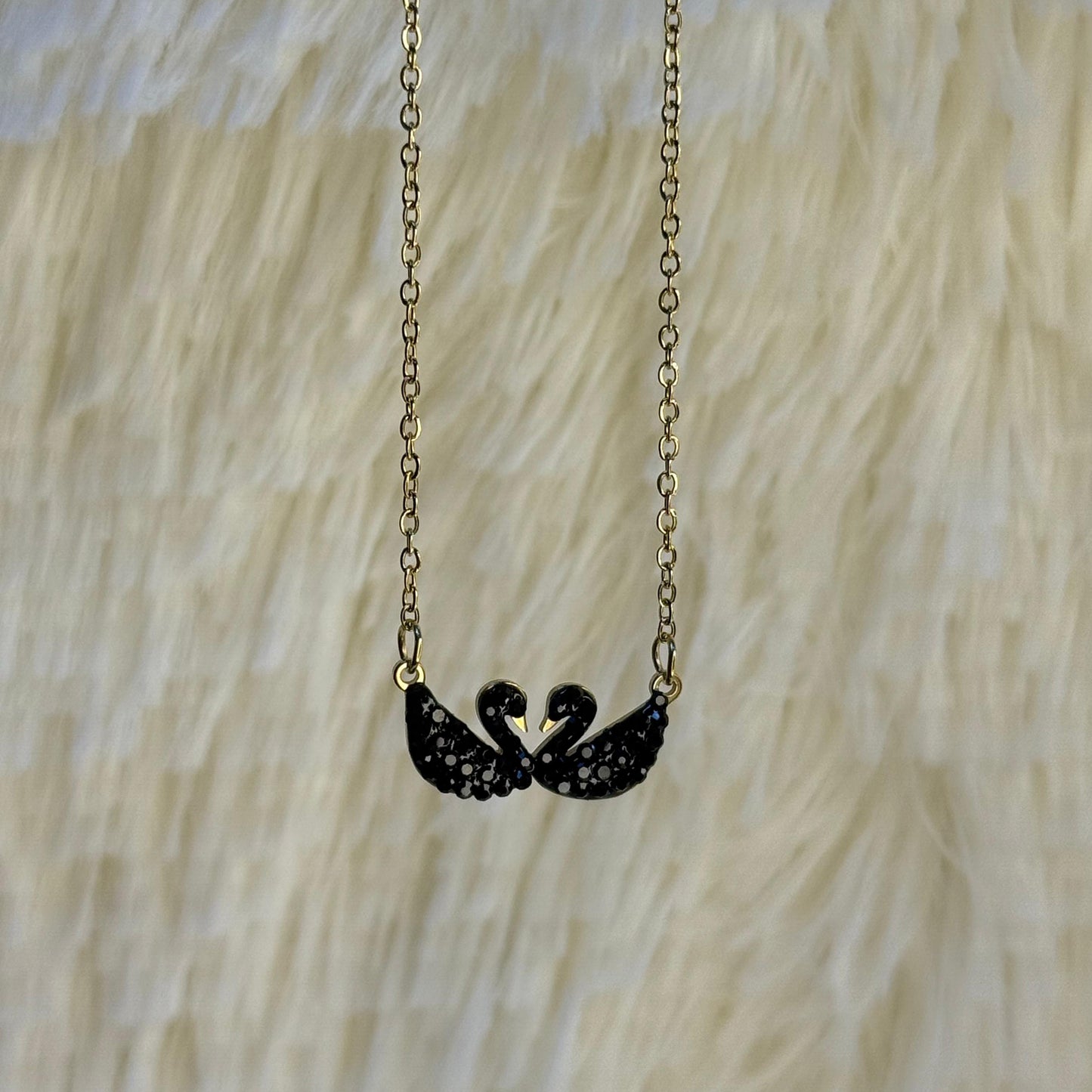 Double Swan Crystal Pendent