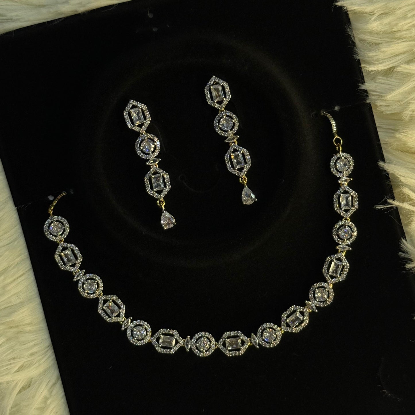 Elegant White Crystal Necklace Set
