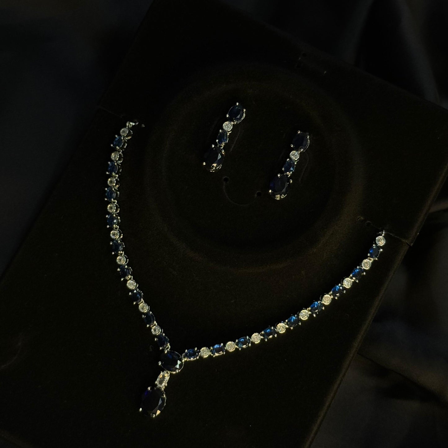 Elegant Sapphire Blue Crystal Necklace & Earring Set