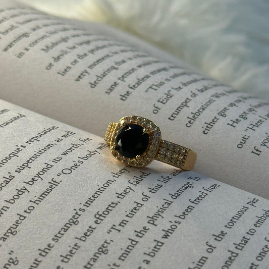 Black Round Cut Ring