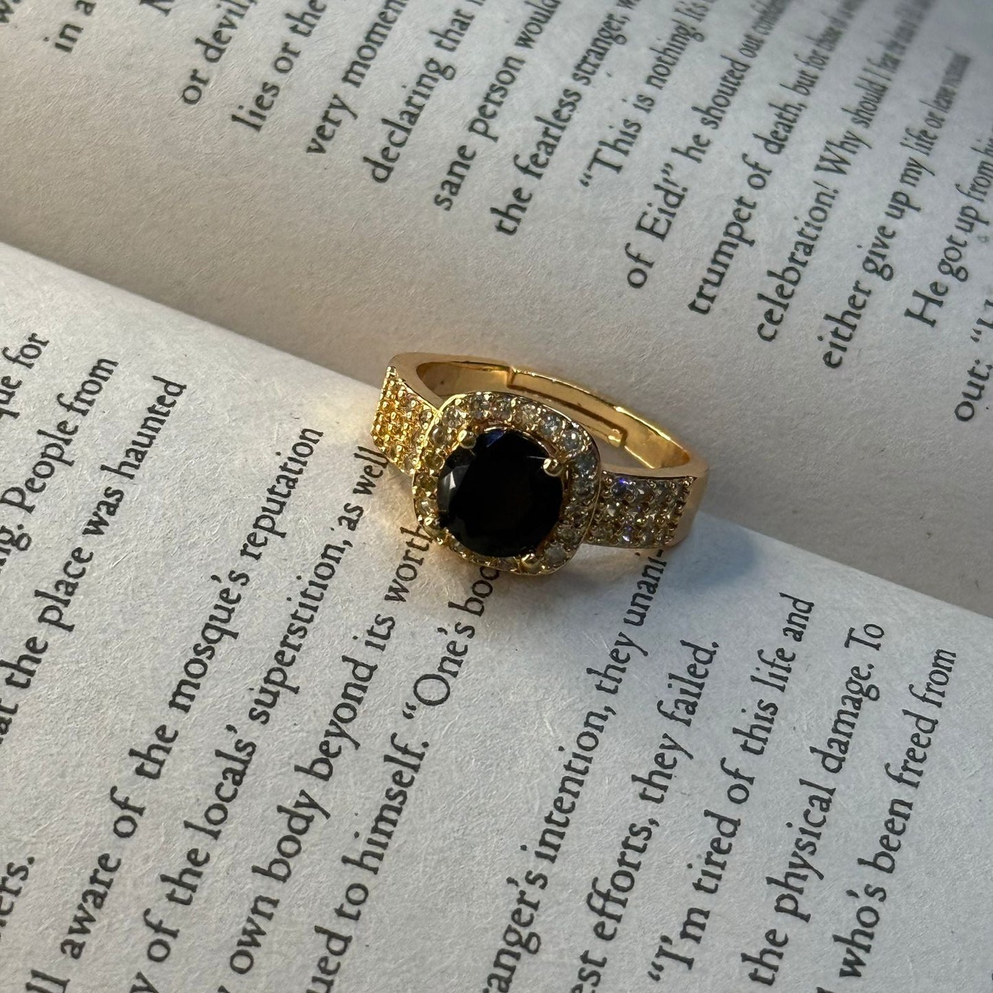 Black Round Cut Ring
