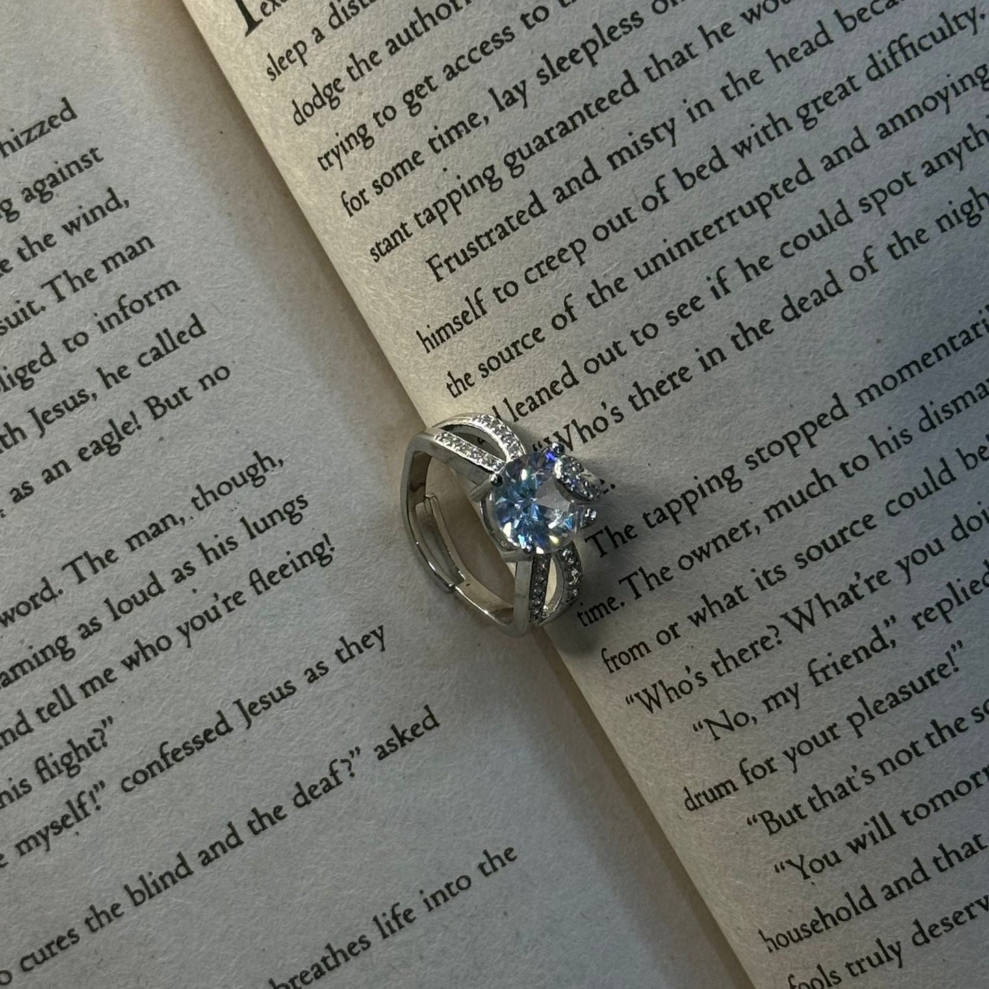Round Diamond Shaped Ring