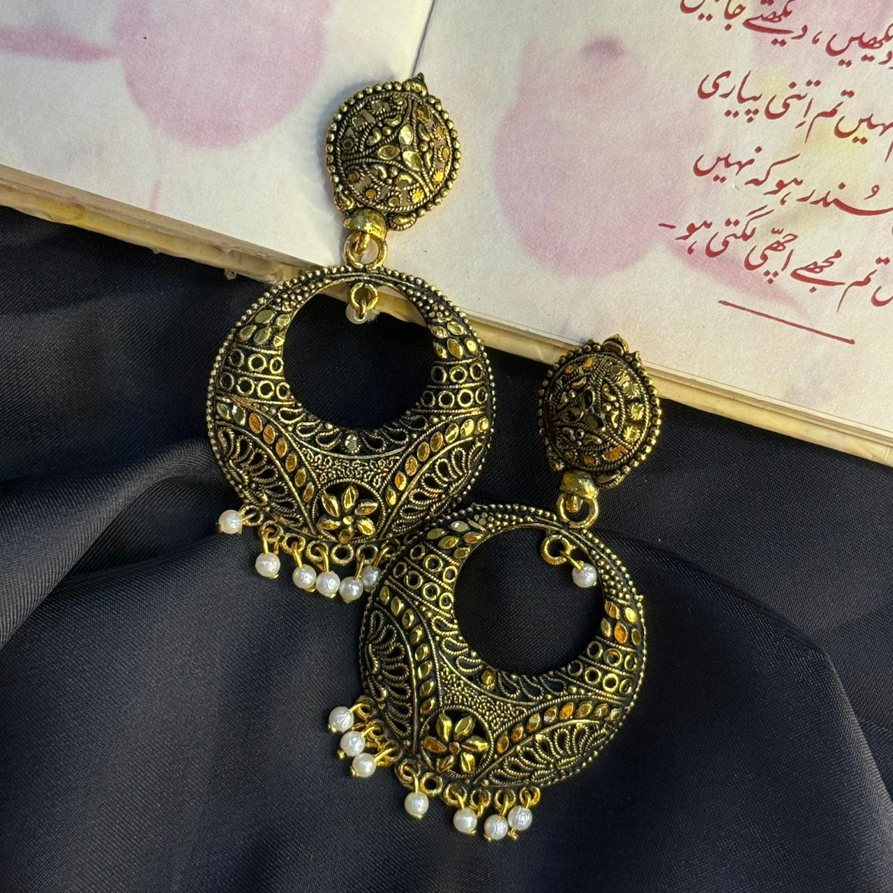 Oxidized Golden Jhumka Earring