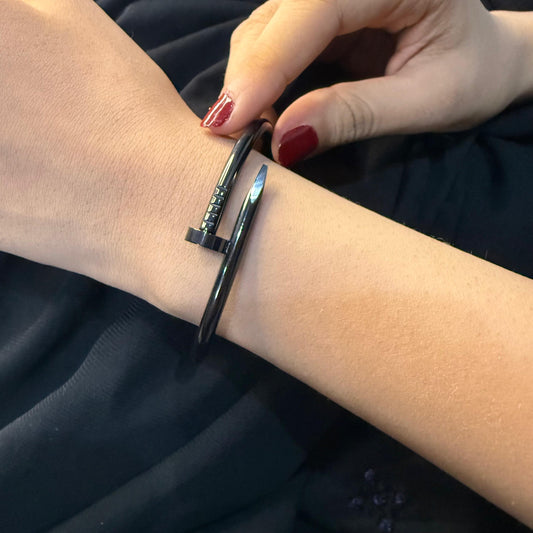 Unisex Nail Bangle