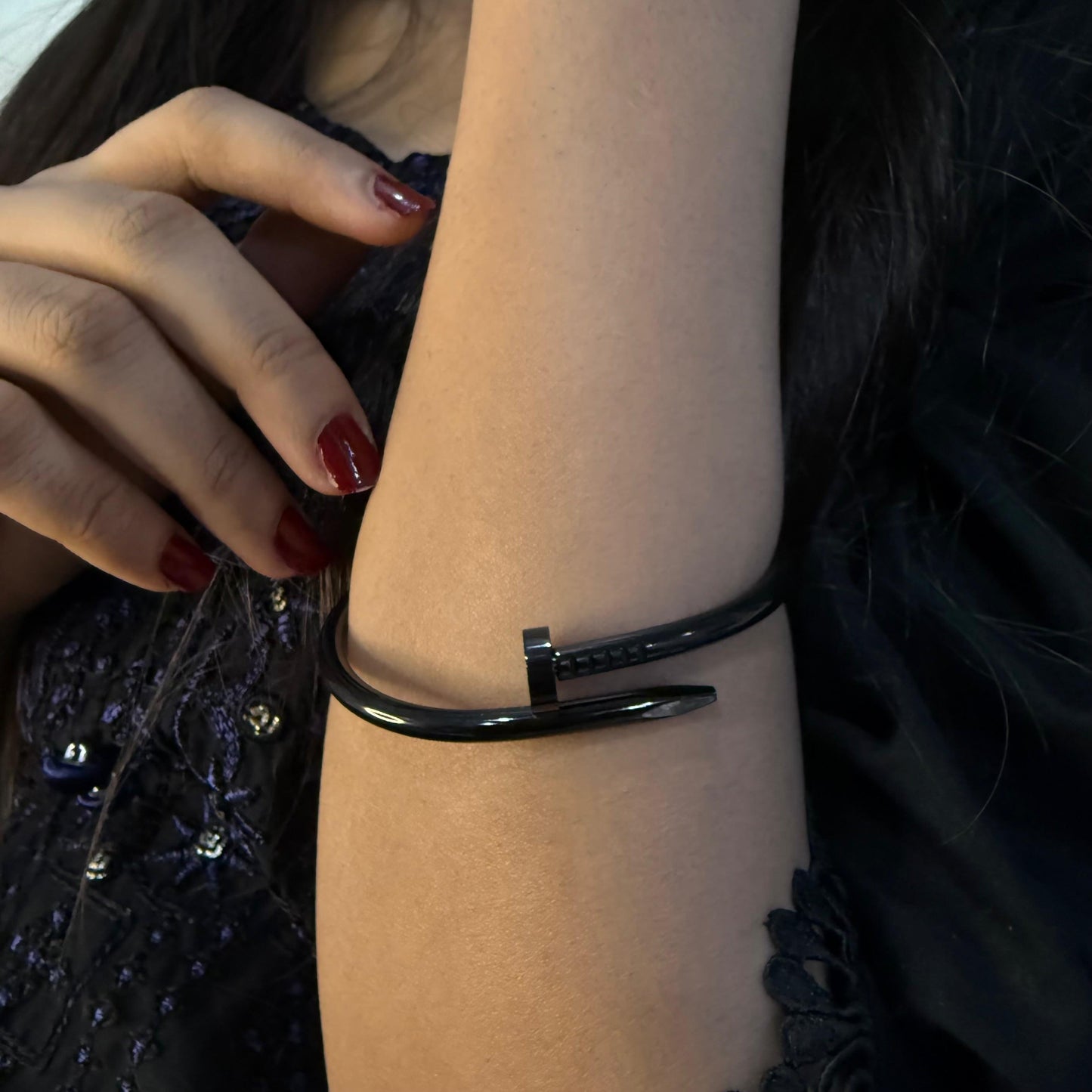 Unisex Nail Bangle