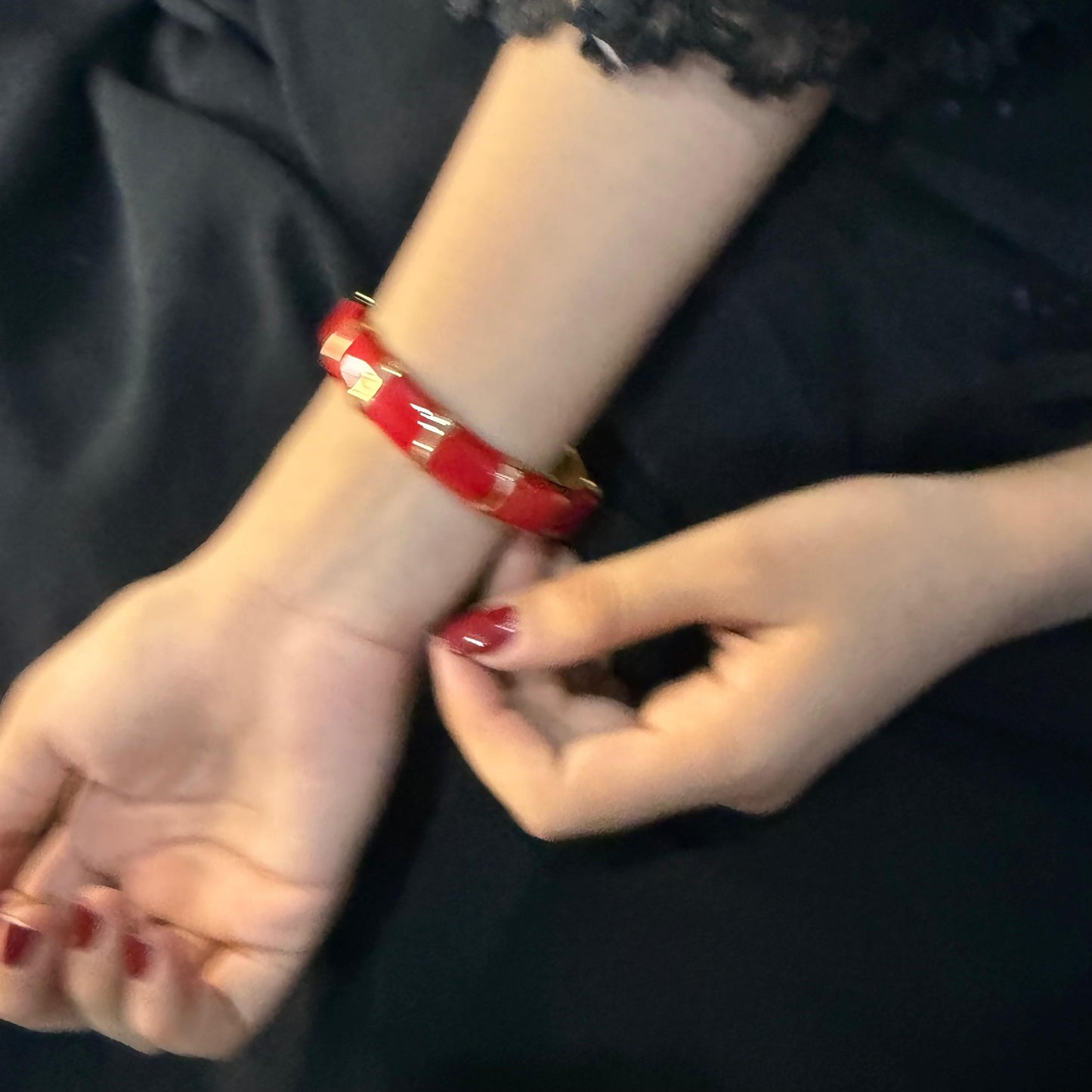 Marble Stone Stripped Bangle
