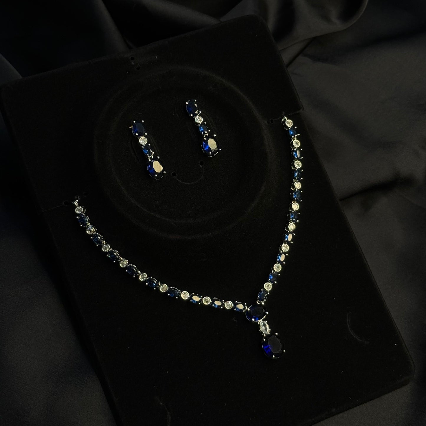 Elegant Sapphire Blue Crystal Necklace & Earring Set