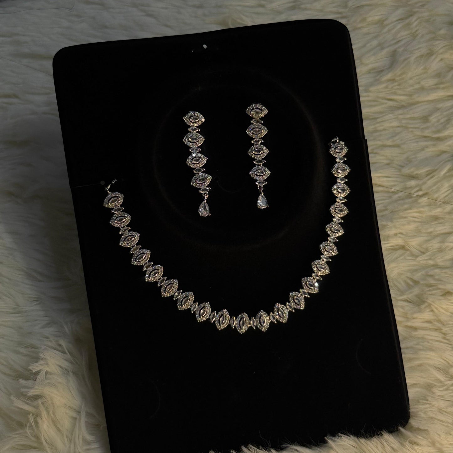White Crystal Oval Necklace Set