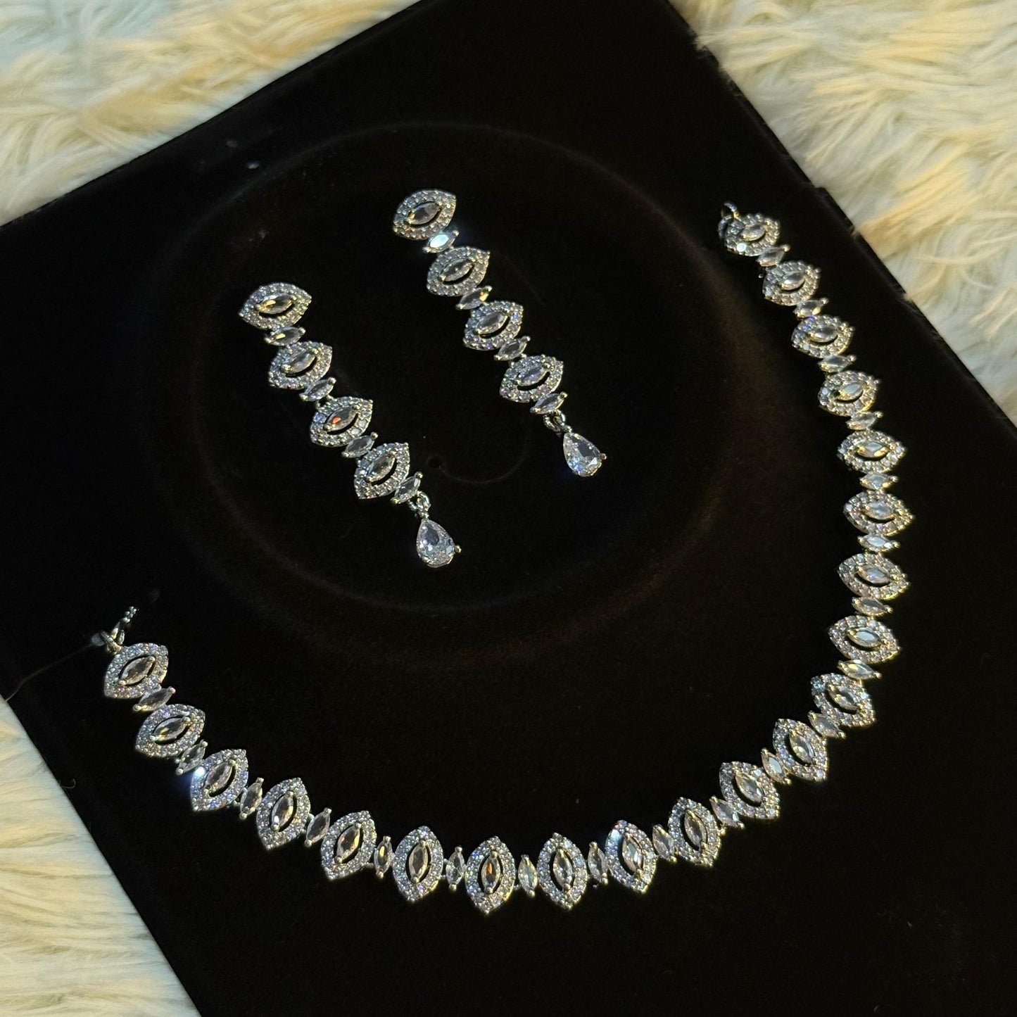 White Crystal Oval Necklace Set