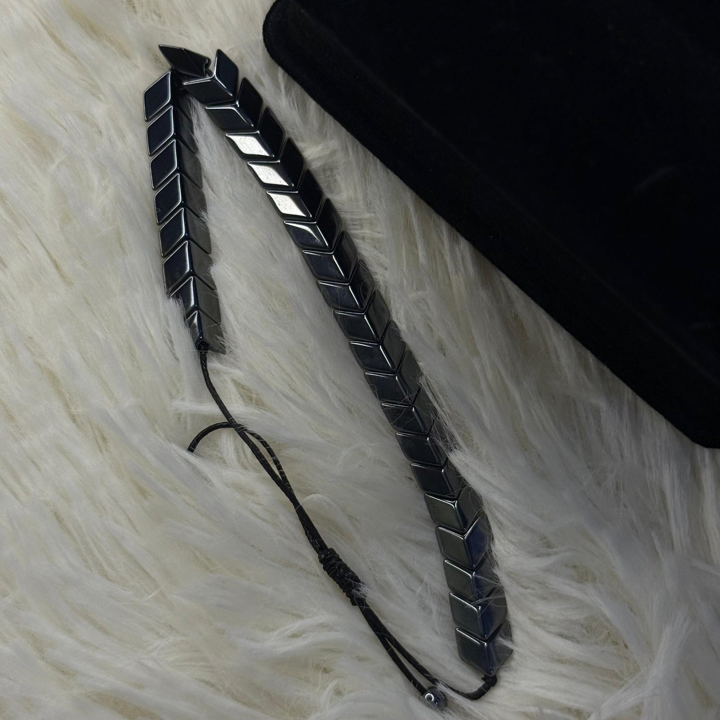 Arrow Hermitite Stone Bracelet Unisex