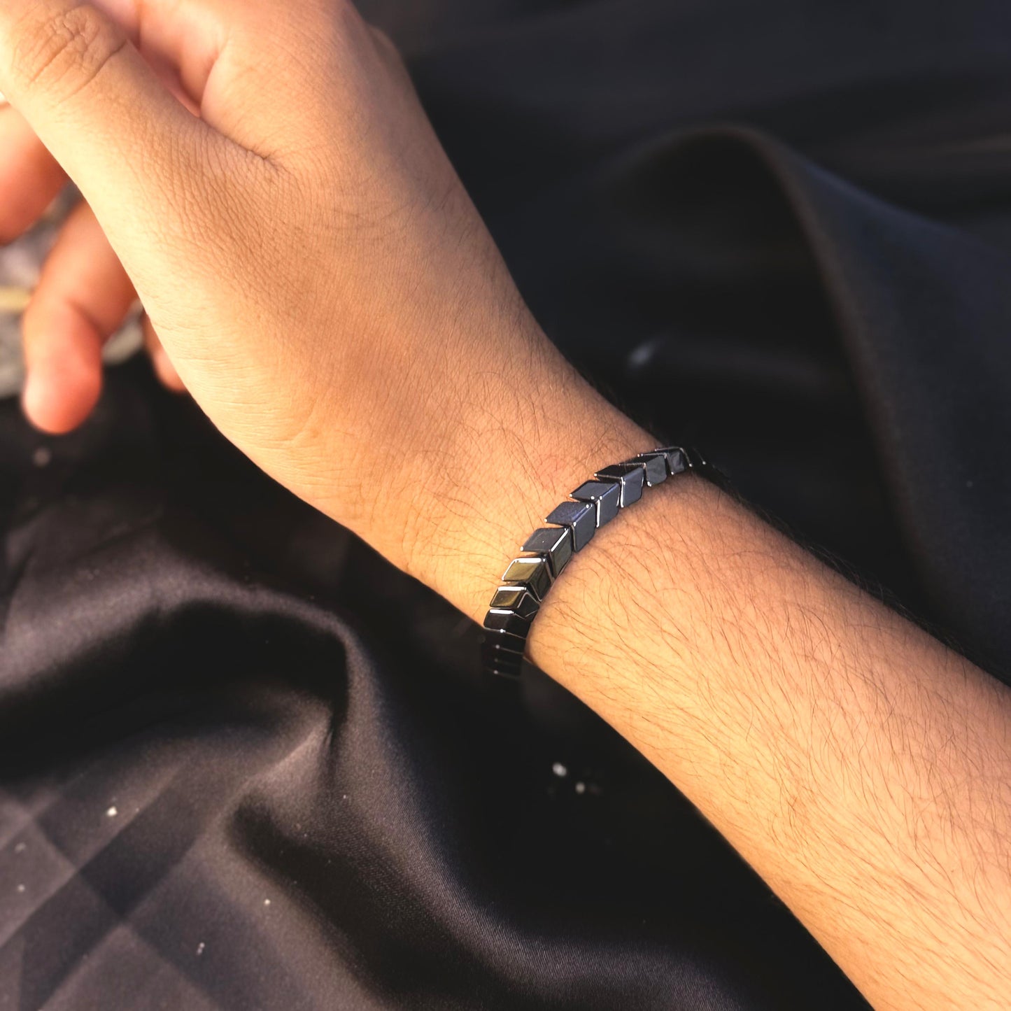 Arrow Hermitite Stone Bracelet Unisex