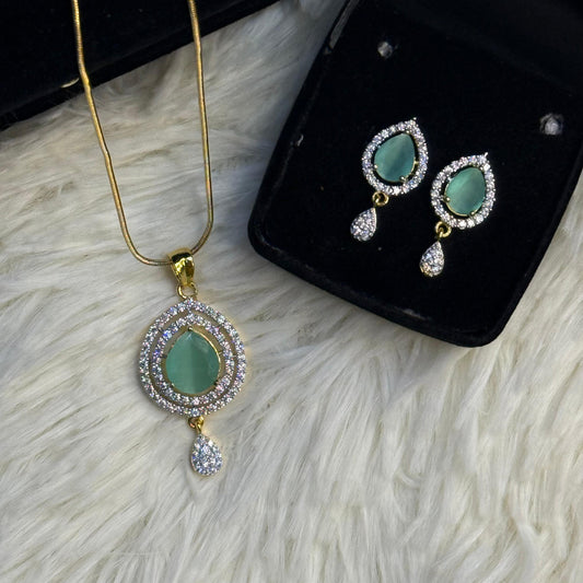 Elegant Golden Crystal Stone Teardrop Pendent Set