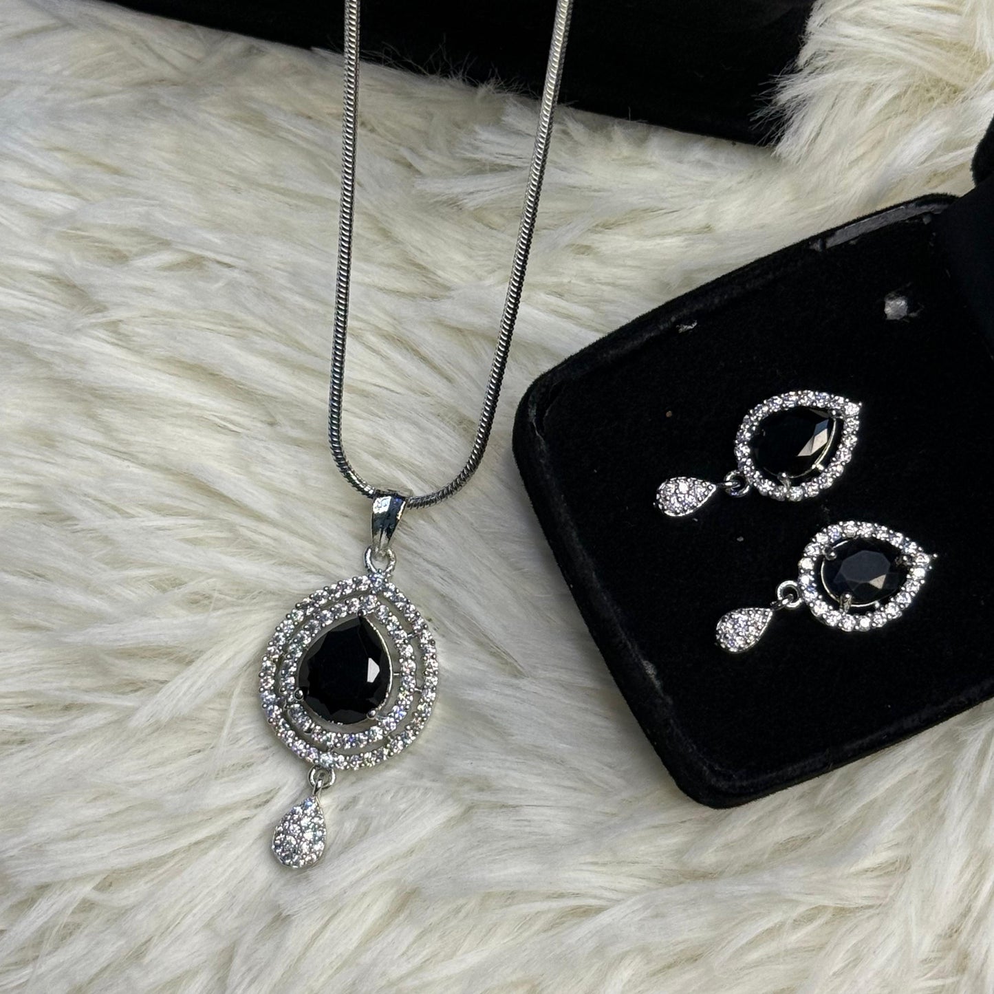 Elegant Silver Crystal Stone Teardrop Pendent Set