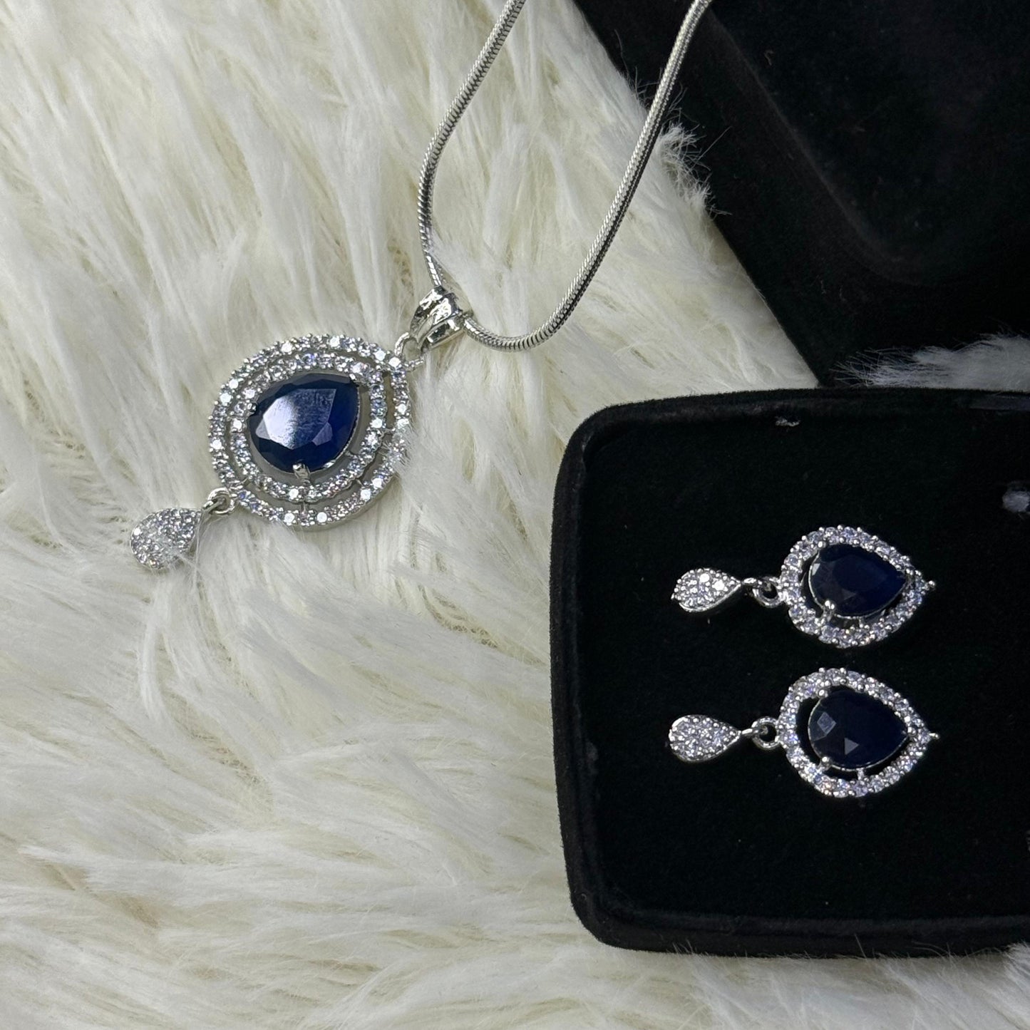 Elegant Silver Crystal Stone Teardrop Pendent Set