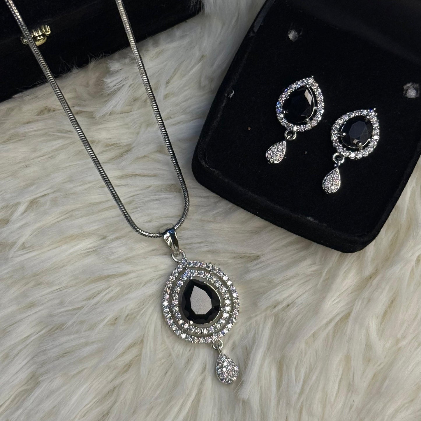 Elegant Silver Crystal Stone Teardrop Pendent Set